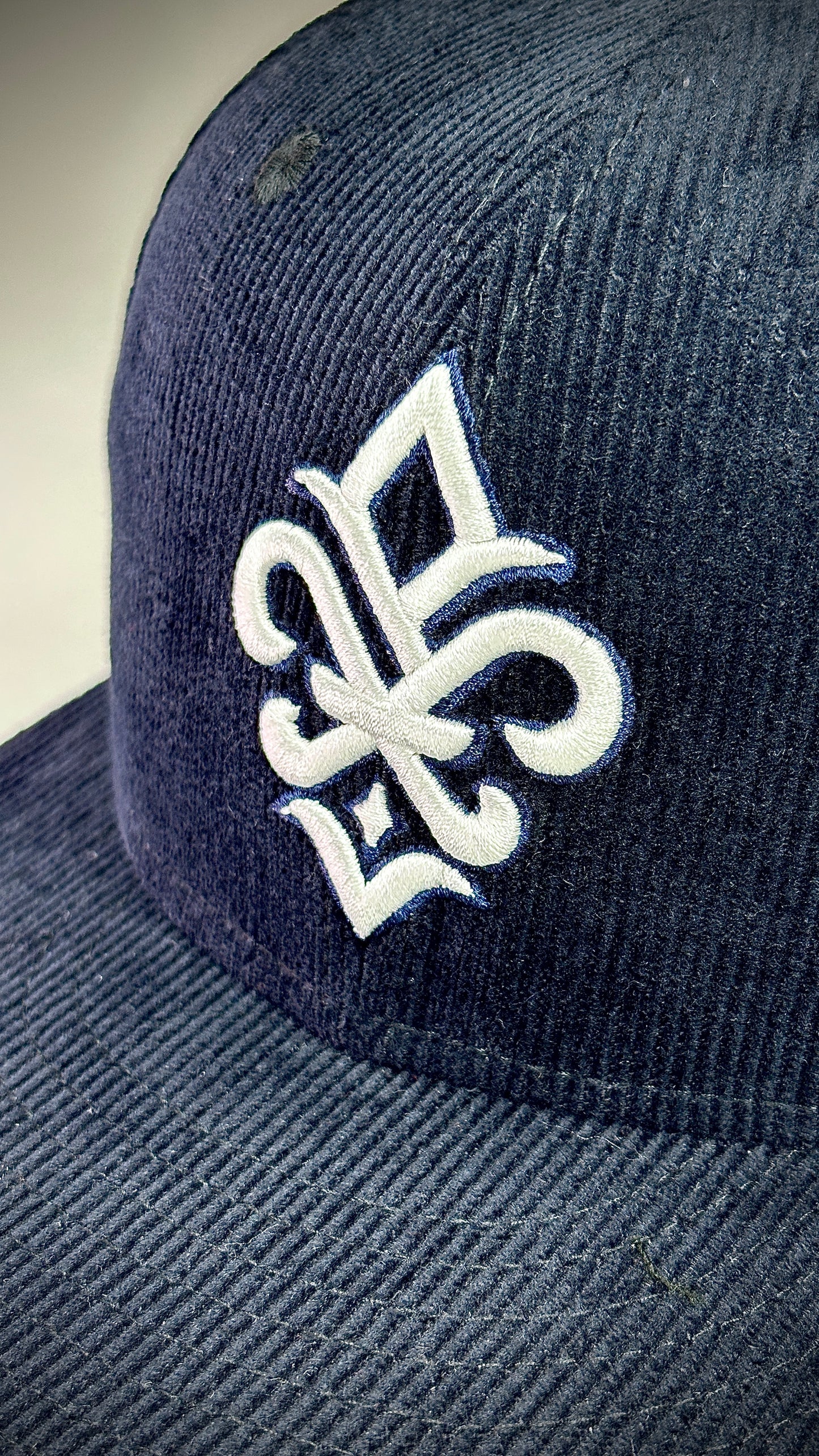 New Era 9FIFTY Navy Corduroy
