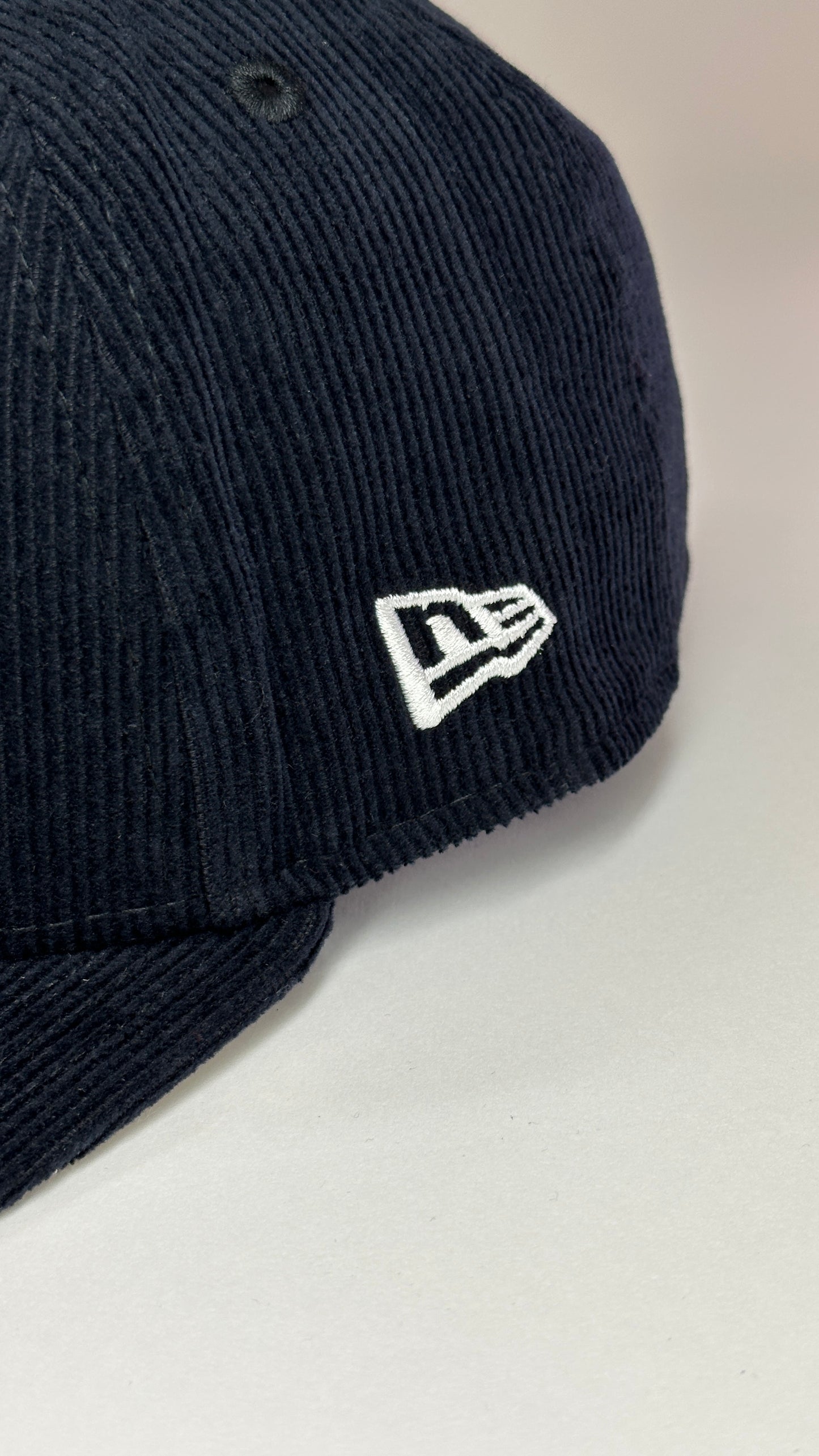 New Era 9FIFTY Navy Corduroy