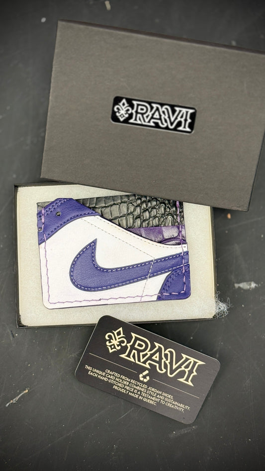 Card holder